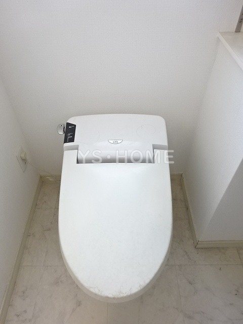 ＪＲ中央線 西荻窪駅 徒歩3分 4階建 築24年のトイレ写真
