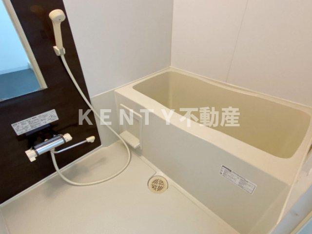 バス・シャワールーム　日々の疲れを癒すお風呂付です