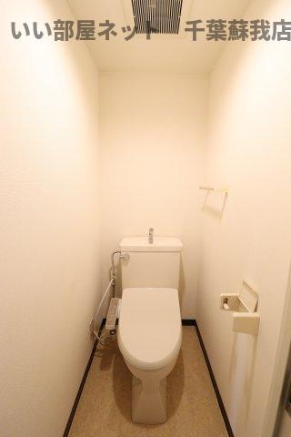 トイレ　落ち着いたトイレです