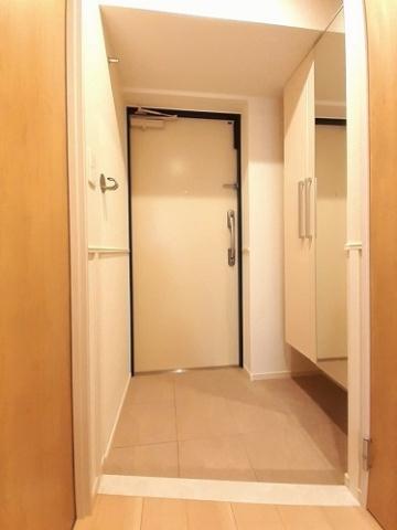 玄関　玄関※別部屋参考写真