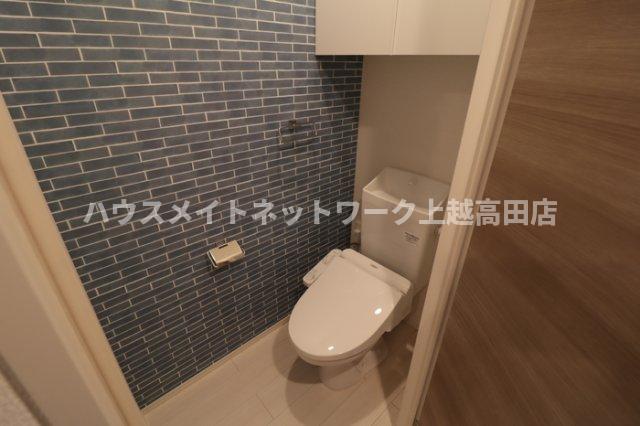 トイレ　温水洗浄暖房便座
