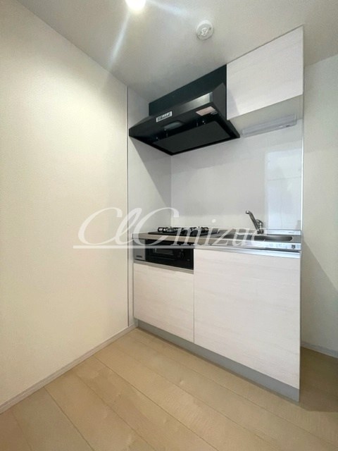 都営新宿線 一之江駅 徒歩10分 2階建 築5年のキッチン写真