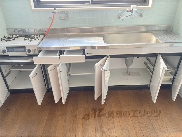 キッチン　下部収納