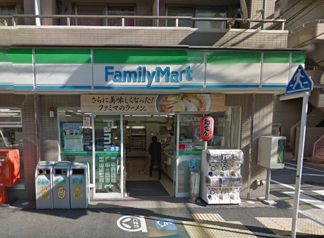 コンビニ　ファミリーマート田中屋西大井店（コンビニ）まで552m