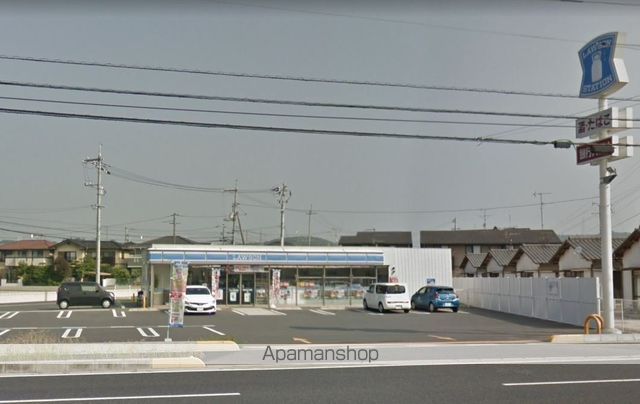 コンビニ　ローソン（コンビニ）まで352m