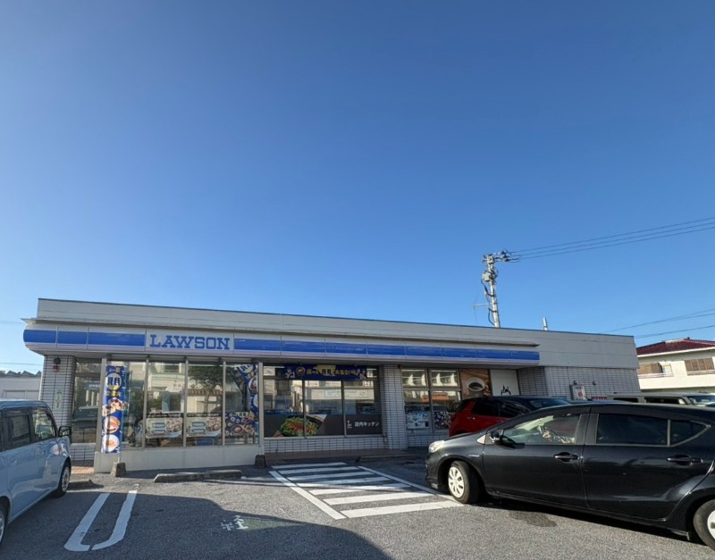 コンビニ　ローソンパイプライン通伊祖店（コンビニ）まで303m