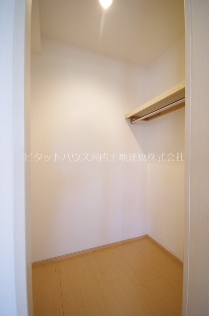 収納　ウォークインクローゼット