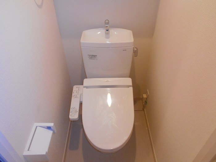 トイレ　参考写真