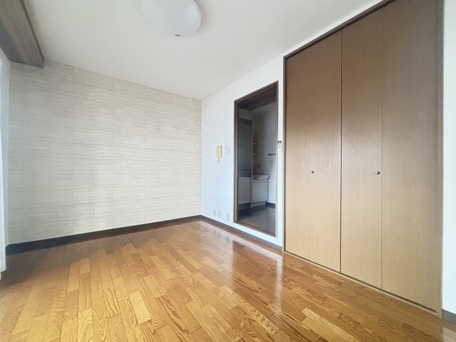 Sキューブ ほんまちの内装写真