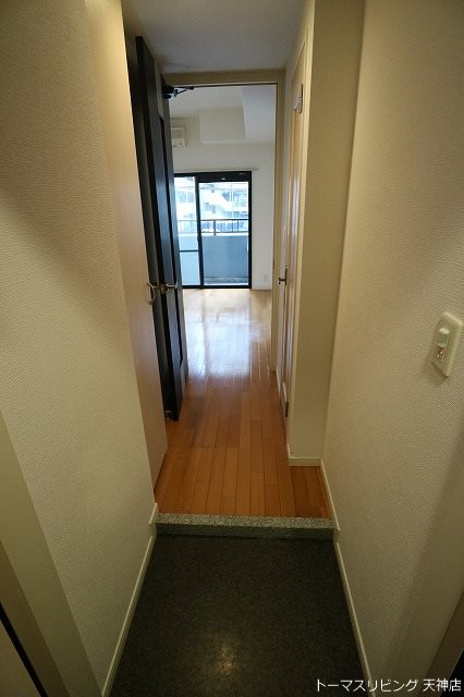 玄関　※別室参考写真