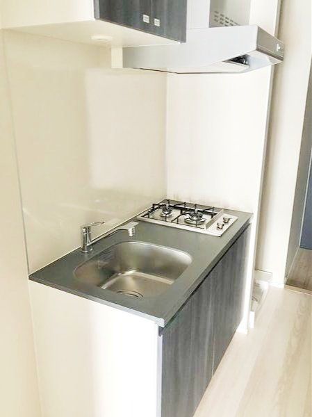 キッチン　※同タイプの別のお部屋です。
