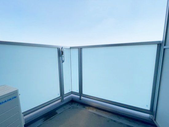 バルコニー　※同タイプの別のお部屋です。