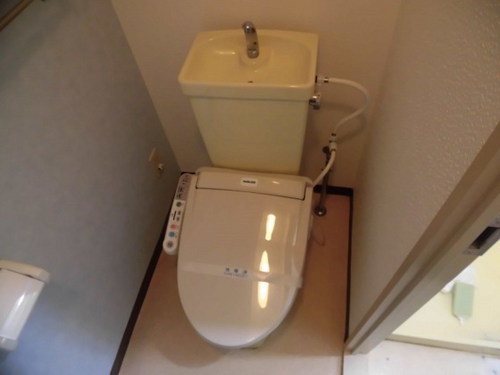 トイレ　※別部屋の写真です