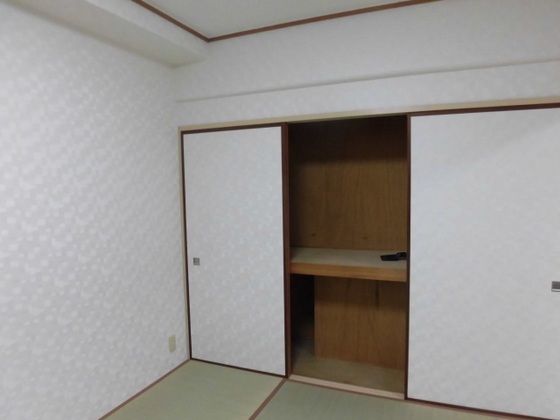収納　※別部屋の写真です