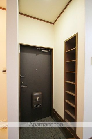 エクセレントグレイスの玄関写真