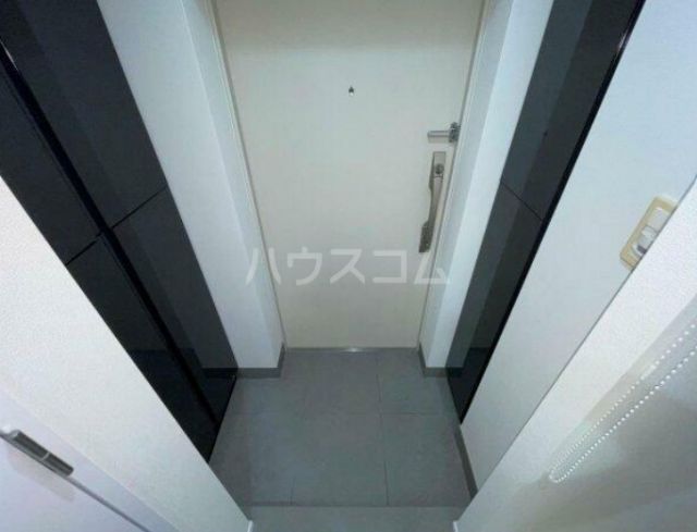 AZEST立川の玄関写真