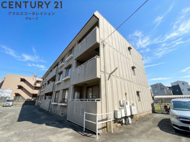 建物外観　モニター付きインターホンで安心です♪