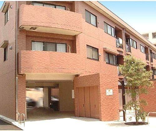 建物外観　オートロック完備