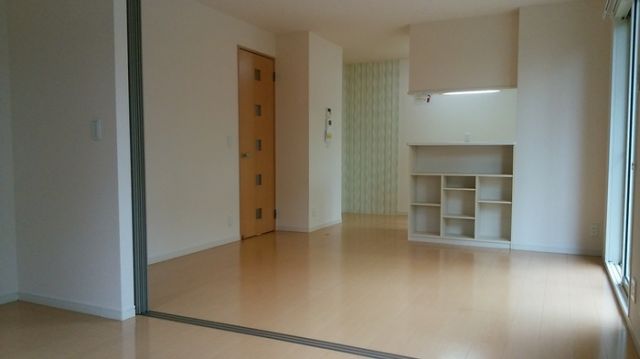 ウイン グラッドの居間写真