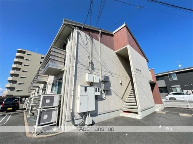 ＪＲ山陰本線 米子駅 バス乗車時間：22分 最寄りバス停で下車 徒歩10分 築20年