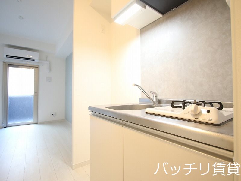 キッチン　同型タイプの写真になります　現状優先