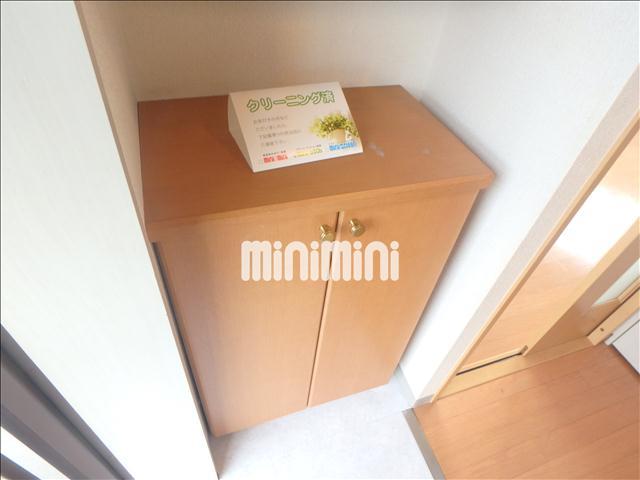 玄関　室内写真です。