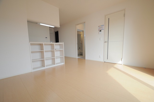 居室・リビング　※別部屋参考写真です