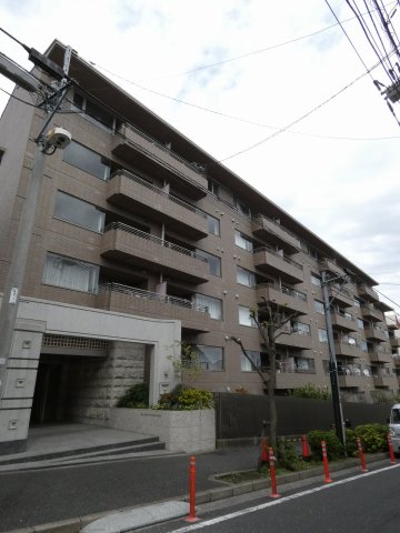 【参宮橋マンションの建物外観】