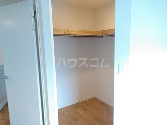 【川崎市高津区宇奈根のマンションの収納】