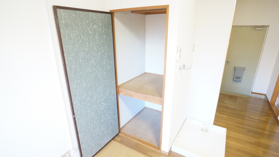 収納　クローゼット