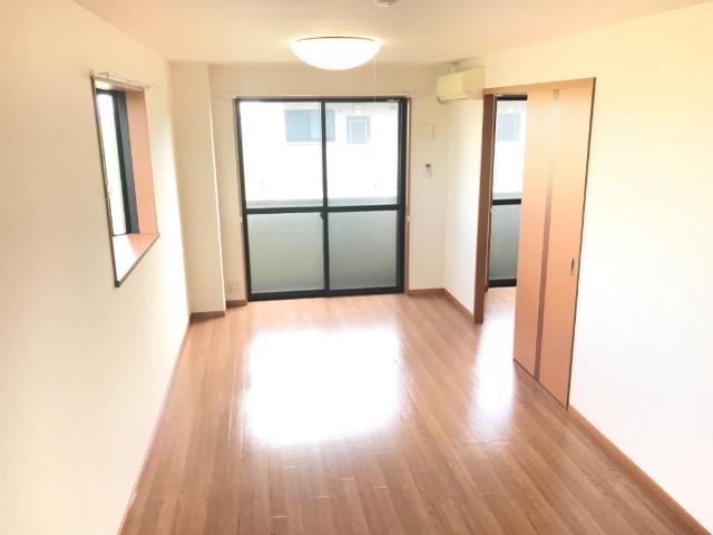 居室・リビング　リビング