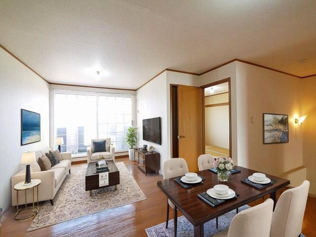 居室・リビング　CGで家具等を配置したもので家具等は含まれません