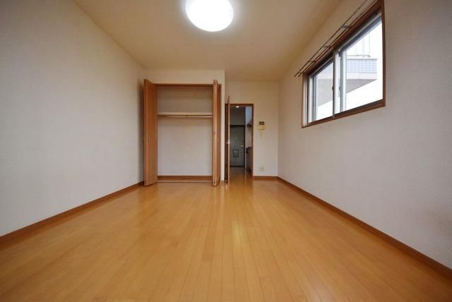 その他部屋・スペース　2面採光は角部屋のみです☆