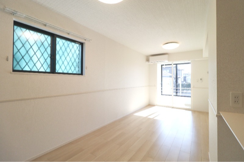 居室・リビング　図面と現状に相違がある場合には現状を優先