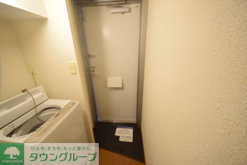 玄関　洗面
