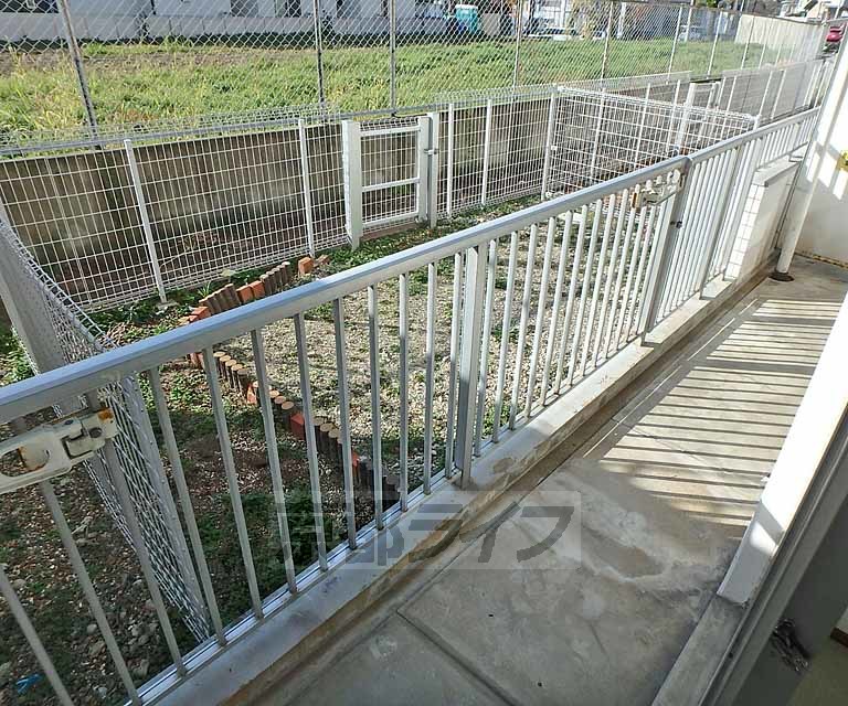 バルコニー　ベランダ広いです