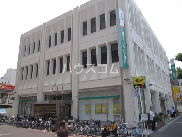 銀行　（株）埼玉りそな銀行 上尾西口支店上尾個人資産相談センター（銀行）まで303m