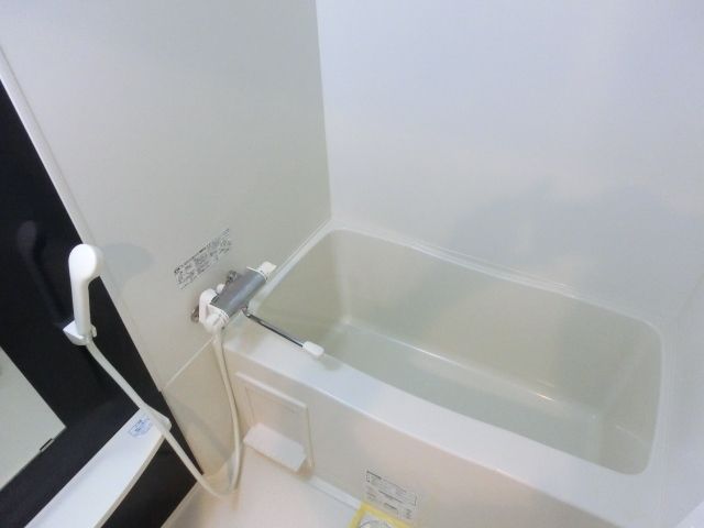 バス・シャワールーム　浴室乾燥機付き