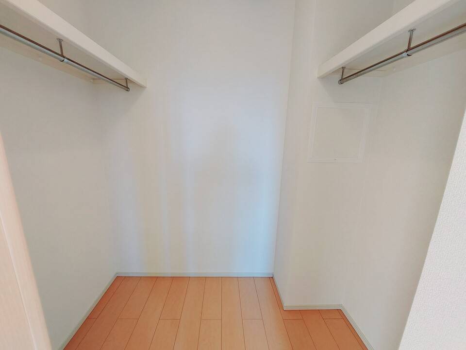 収納　ウォークインクローゼット