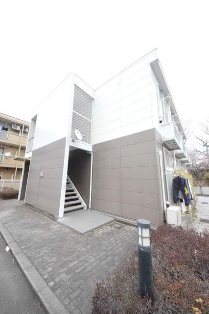 エントランス　外観、共用部分