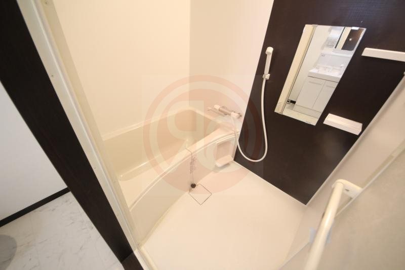 バス・シャワールーム　きれいなお風呂です