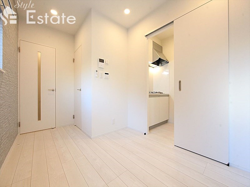 居室・リビング　内装