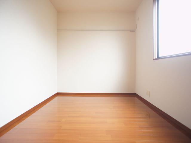 その他部屋・スペース　清潔感のあるきれいな洋間です♪