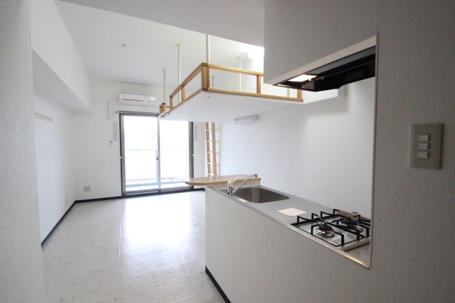 居室・リビング　ロフト付きのお部屋です