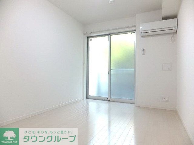 居室・リビング　★明るい室内★