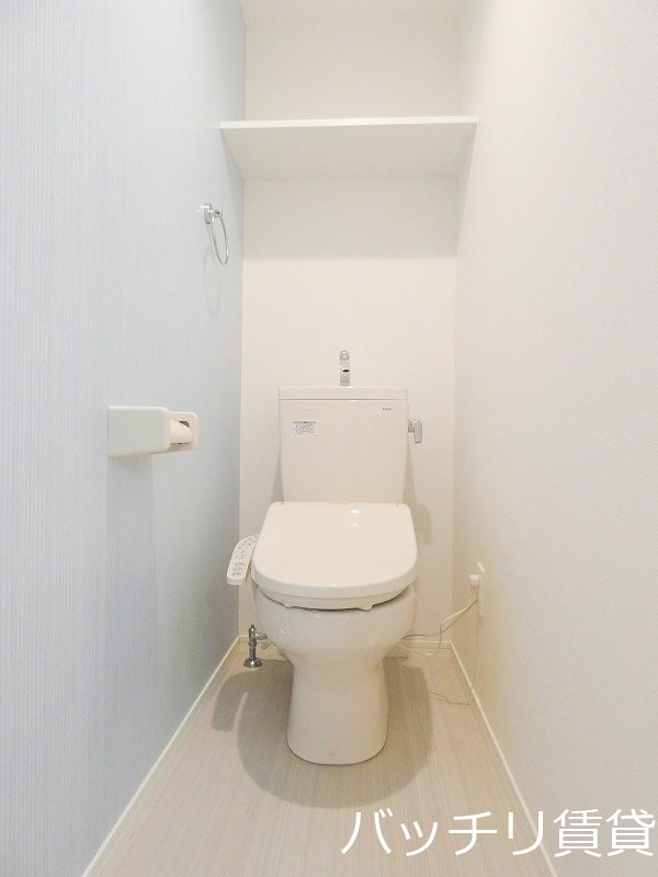 トイレ　同型タイプの為、現状を優先致します。