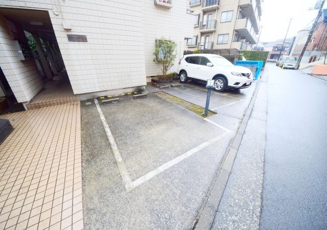 駐車場　★★敷地内駐車場★★
