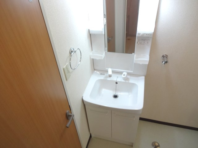 洗面設備　室内洗濯機置場