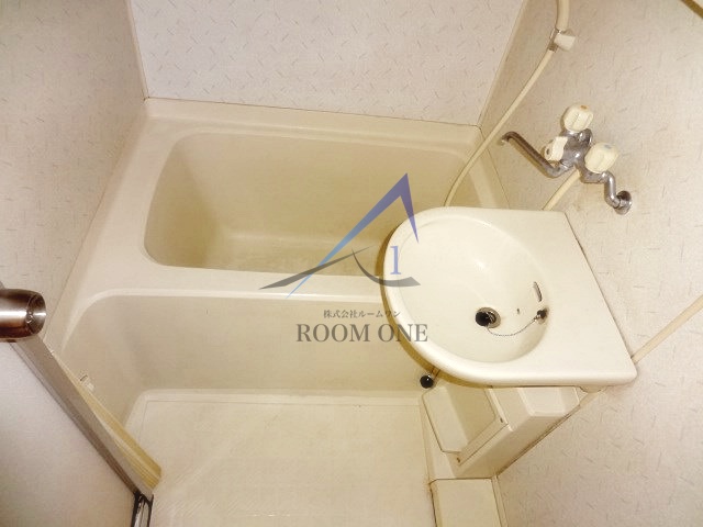 バス・シャワールーム　お風呂です。