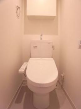 トイレ　※別部屋参考写真